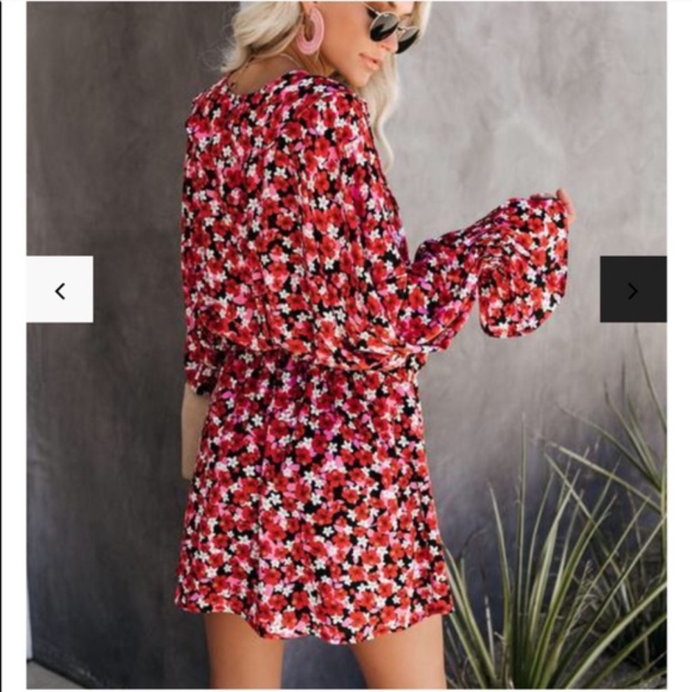 Vici Red Floral Flowy Mini Dress